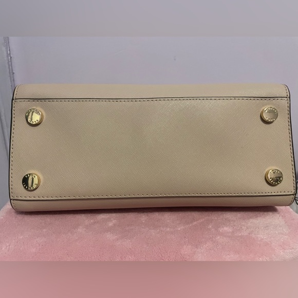 Michael Kors Selma - Picture 4 of 8